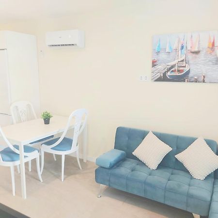 Estudio Luminoso En Puerto Marina Benalmádena Kültér fotó