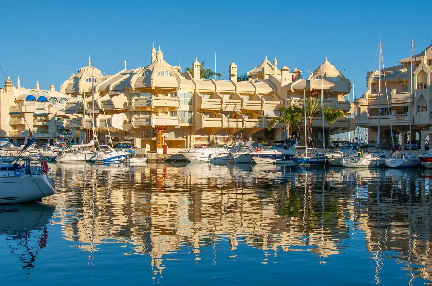 Estudio Luminoso En Puerto Marina Benalmádena Kültér fotó